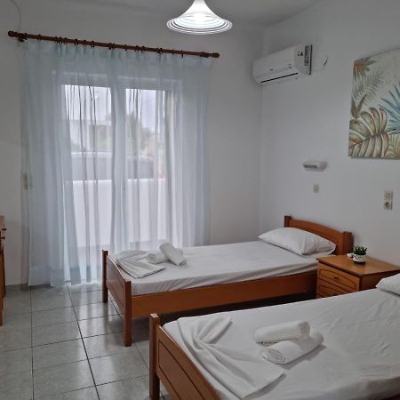 White Rose Apartment Kampos  Bagian luar foto